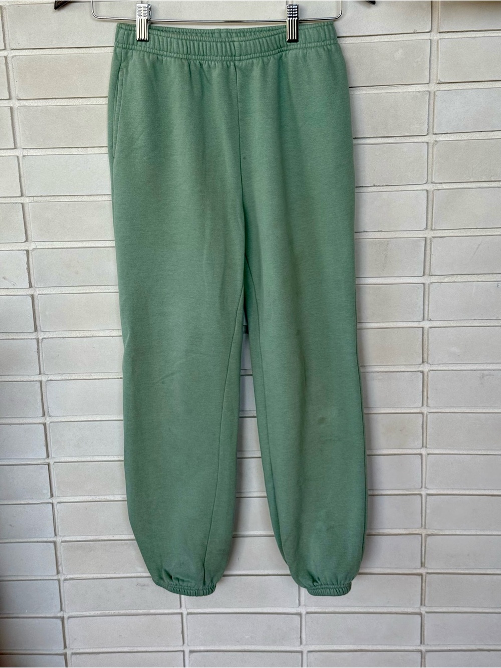 T&B Nordstrom Kids Jogger Sweatpants * Size M 8/10 * Sage Green * Cotton